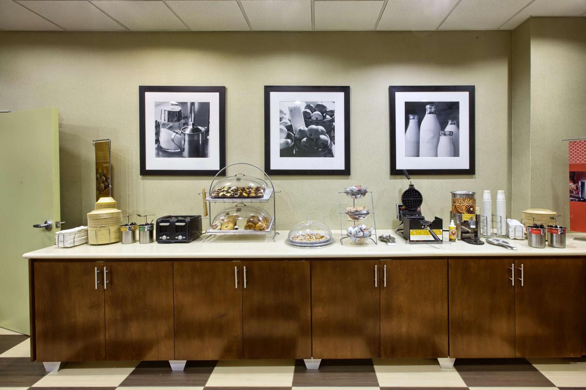 Hampton Inn & Suites Houston Розенберг Экстерьер фото